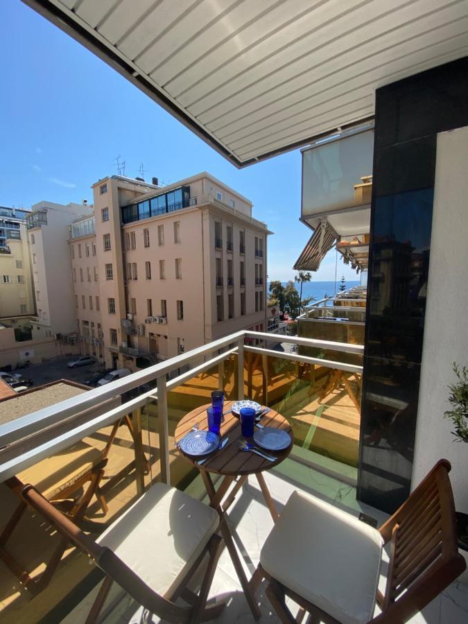 Le Royal, Spacious Seaside Apartment Rooftop And Pool Nice Exterior photo